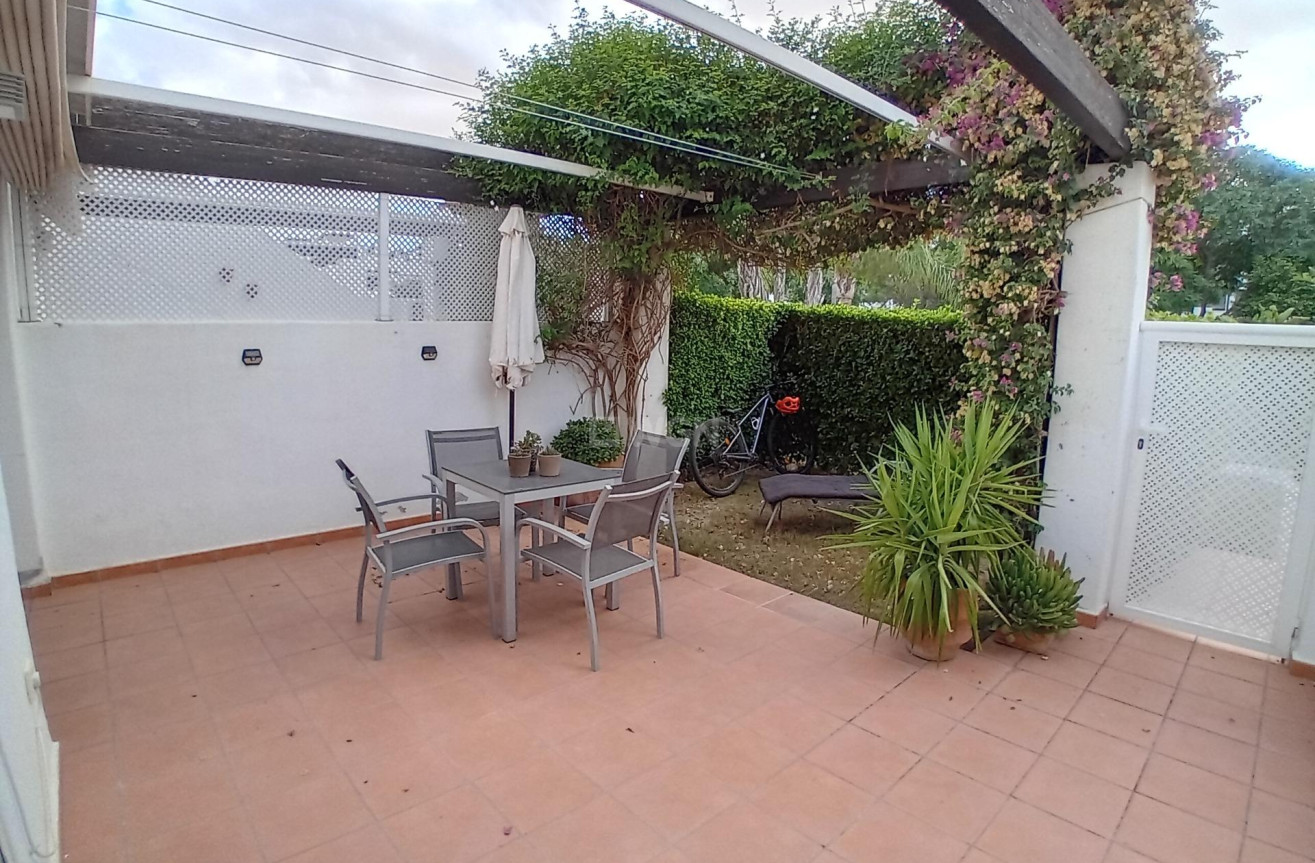 Odsprzedaż - Mieszkanie w bloku - Alhama De Murcia - Condado De Alhama Golf Resort