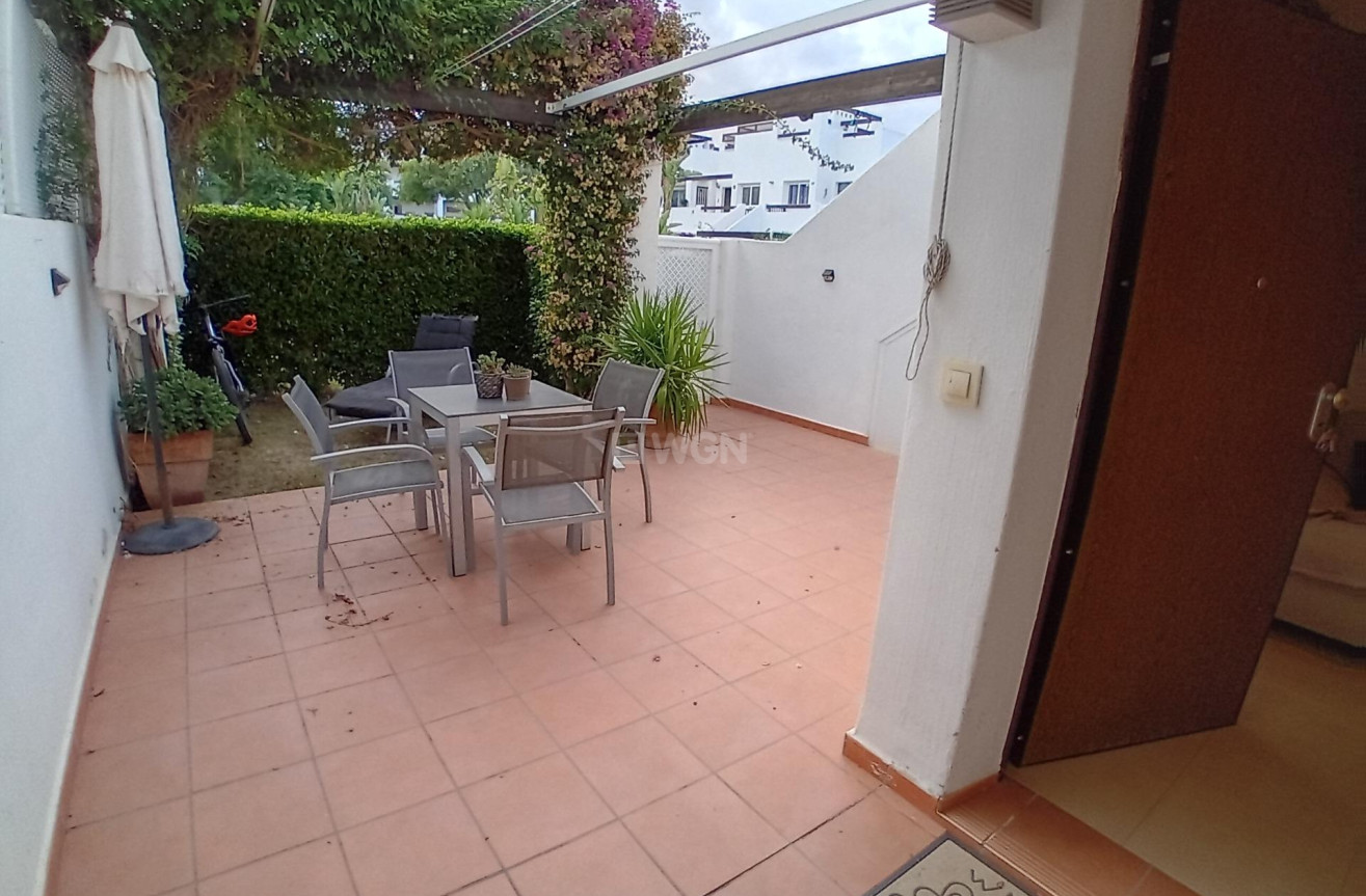 Odsprzedaż - Mieszkanie w bloku - Alhama De Murcia - Condado De Alhama Golf Resort