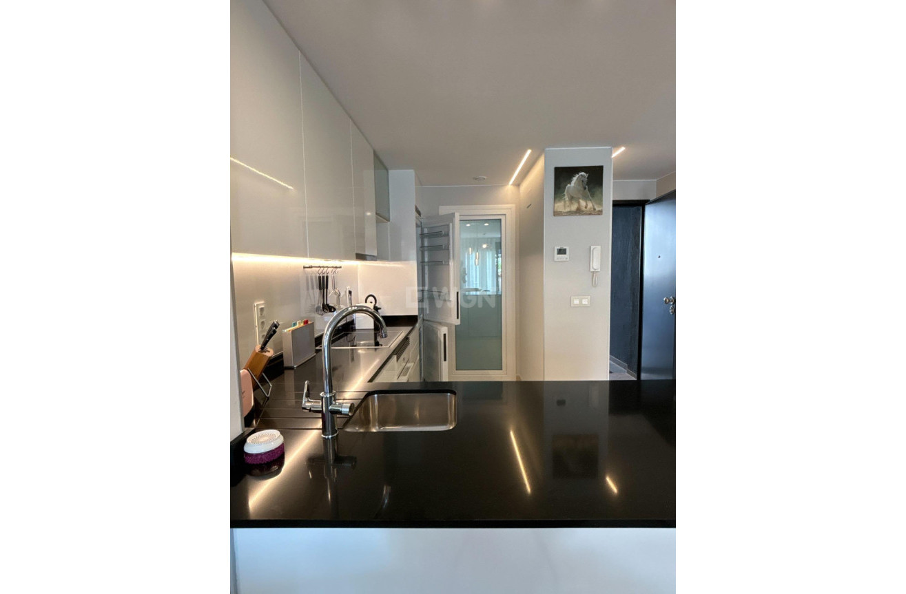 Wiederverkauf - Wohnung - Orihuela Costa - Playa Flamenca