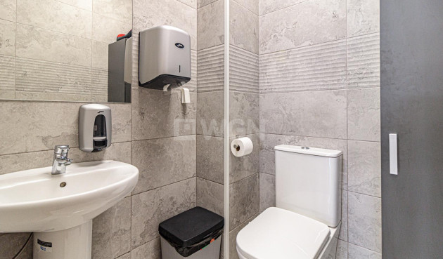 Resale - Commercial - Torrevieja - La Mata