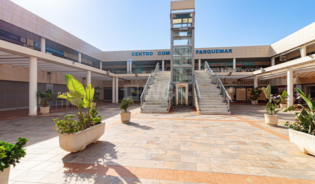 Resale - Commercial - Torrevieja - La Mata