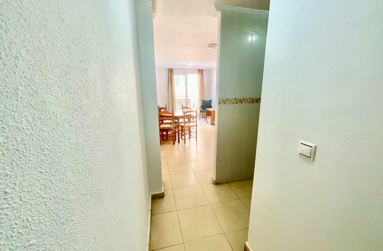 Resale - Apartment / flat - Torrevieja - Centro