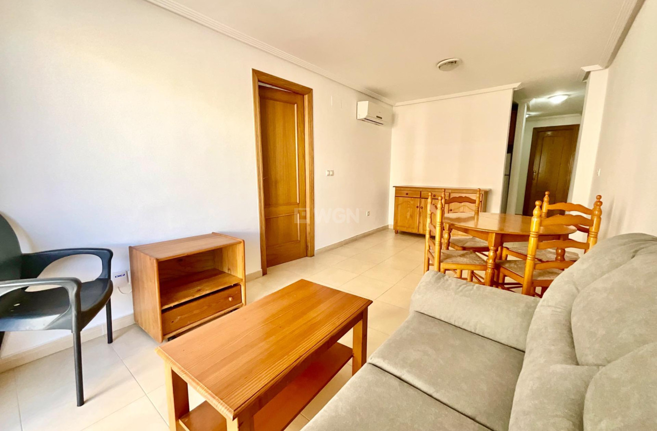 Resale - Apartment / flat - Torrevieja - Centro