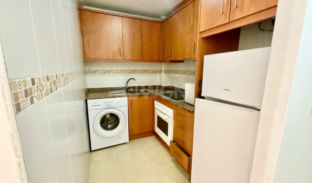 Resale - Apartment / flat - Torrevieja - Centro
