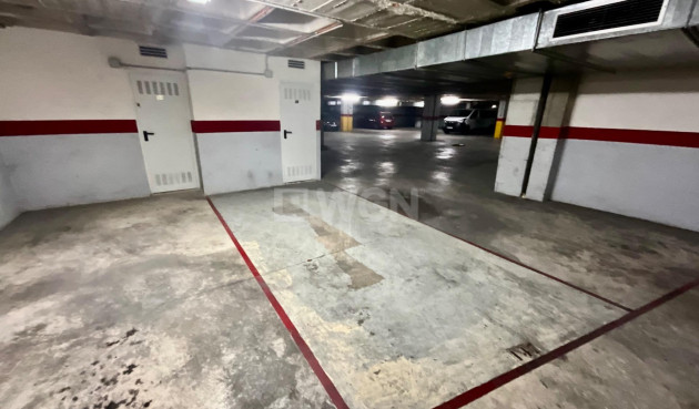 Resale - Apartment / flat - Torrevieja - Centro