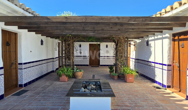 Resale - Villa - Canillas de Aceituno - Inland