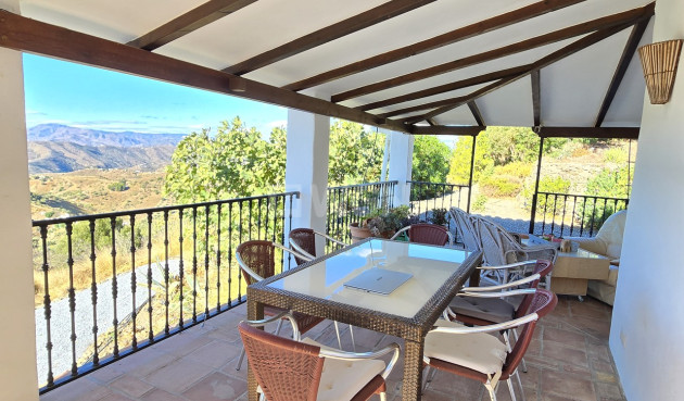 Resale - Villa - Canillas de Aceituno - Inland