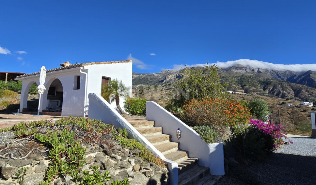 Resale - Villa - Canillas de Aceituno - Inland