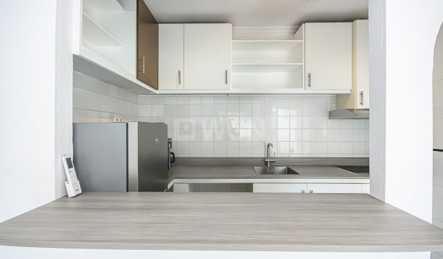 Resale - Villa - San Miguel de Salinas - Inland