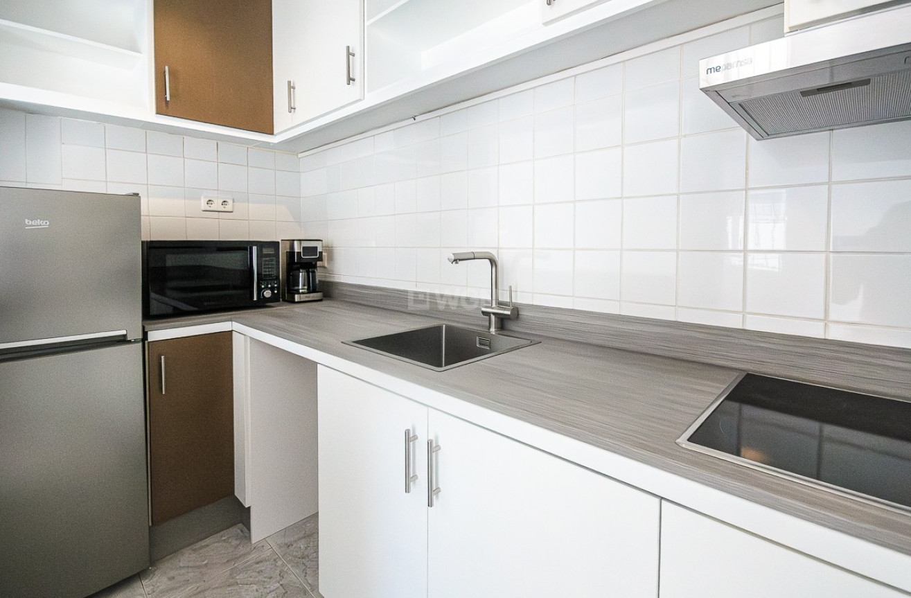 Resale - Villa - San Miguel de Salinas - Inland