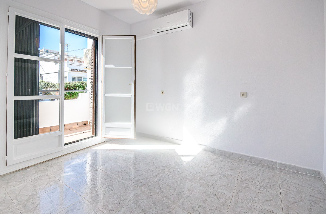 Resale - Villa - San Miguel de Salinas - Inland