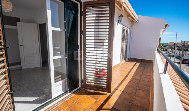 Resale - Villa - San Miguel de Salinas - Inland