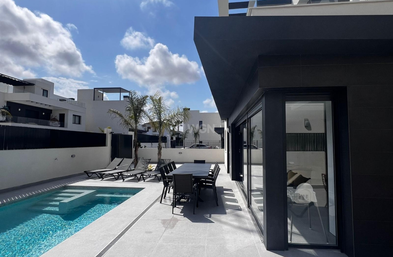 Resale - Villa - Algorfa - Inland