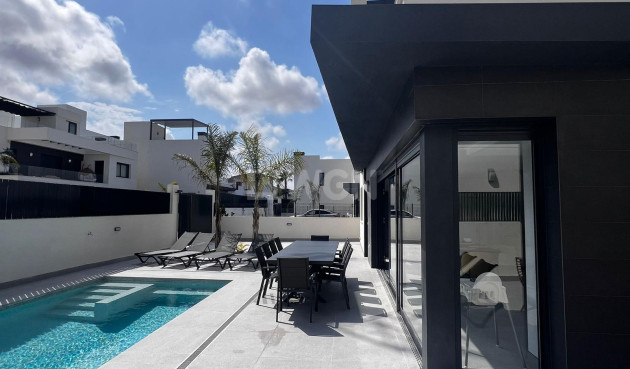 Resale - Villa - Algorfa - Inland