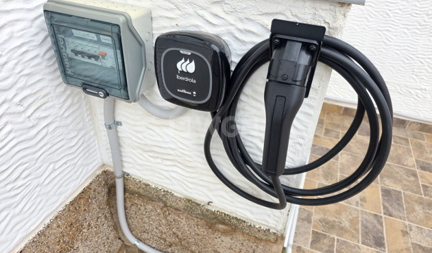 Odsprzedaż - Mieszkanie w bloku - Vistabella Golf Entre Naranjos - Inland