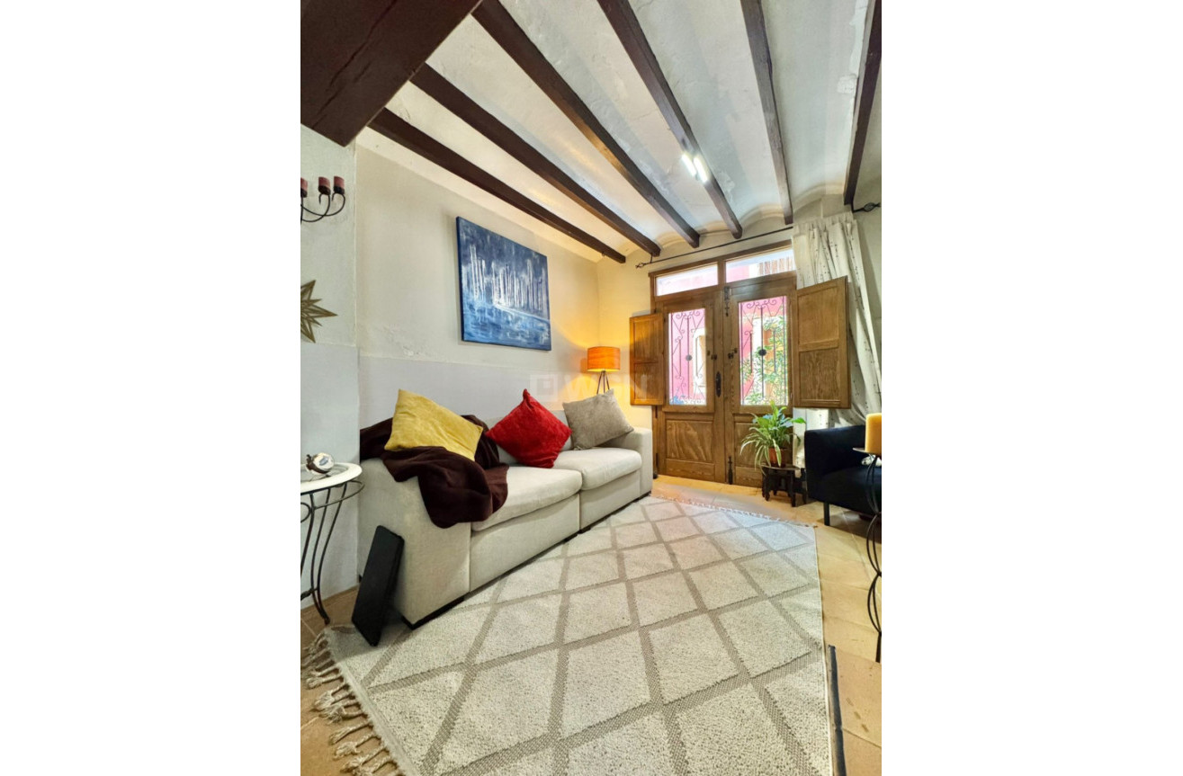 Odsprzedaż - Kamienica - Finestrat - Costa Blanca