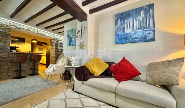 Odsprzedaż - Kamienica - Finestrat - Costa Blanca