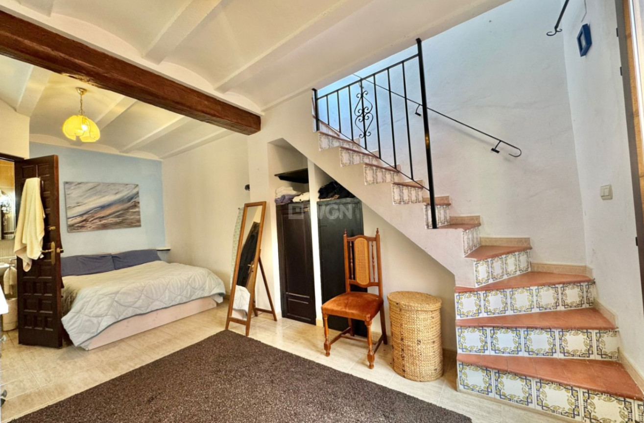 Odsprzedaż - Kamienica - Finestrat - Costa Blanca