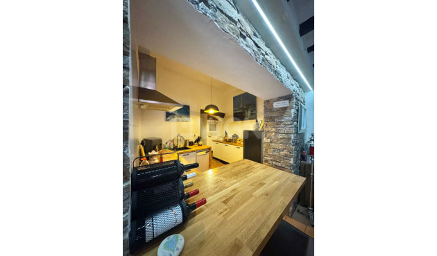 Odsprzedaż - Kamienica - Finestrat - Costa Blanca