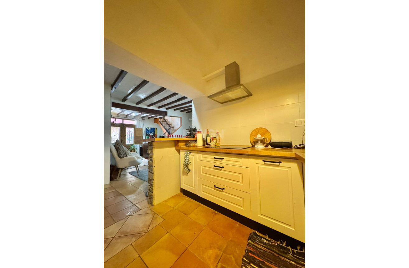 Odsprzedaż - Kamienica - Finestrat - Costa Blanca