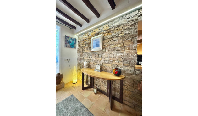 Odsprzedaż - Kamienica - Finestrat - Costa Blanca