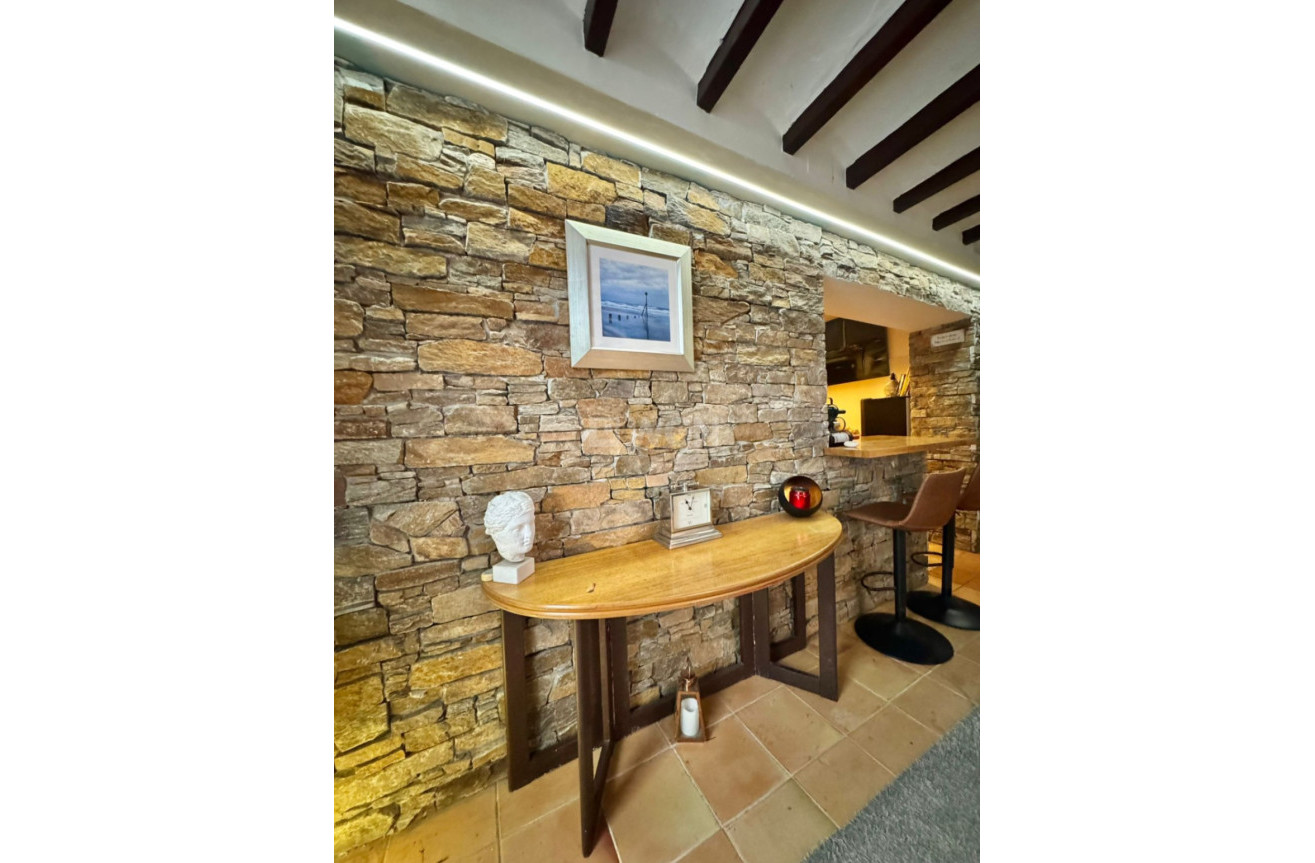 Odsprzedaż - Kamienica - Finestrat - Costa Blanca