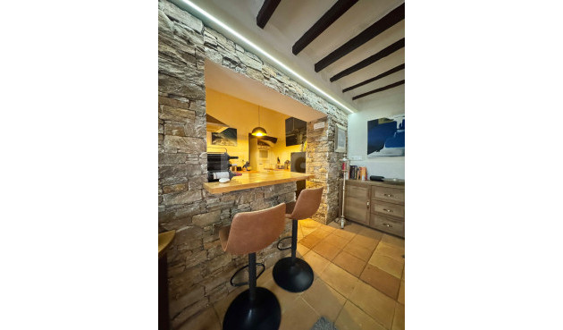 Odsprzedaż - Kamienica - Finestrat - Costa Blanca