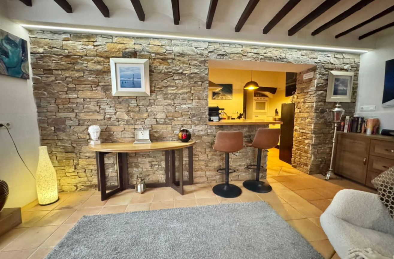 Odsprzedaż - Kamienica - Finestrat - Costa Blanca