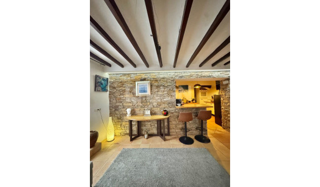 Odsprzedaż - Kamienica - Finestrat - Costa Blanca