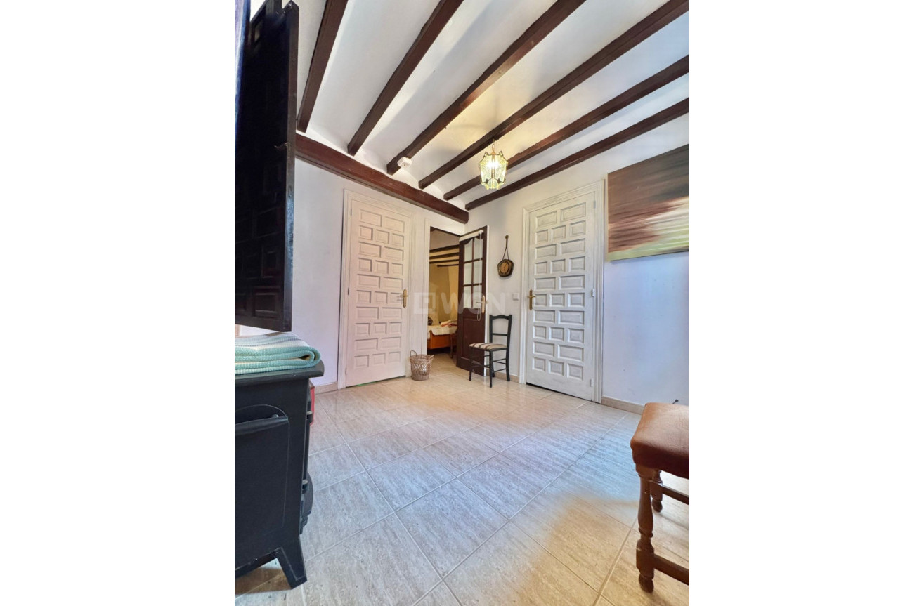 Odsprzedaż - Kamienica - Finestrat - Costa Blanca