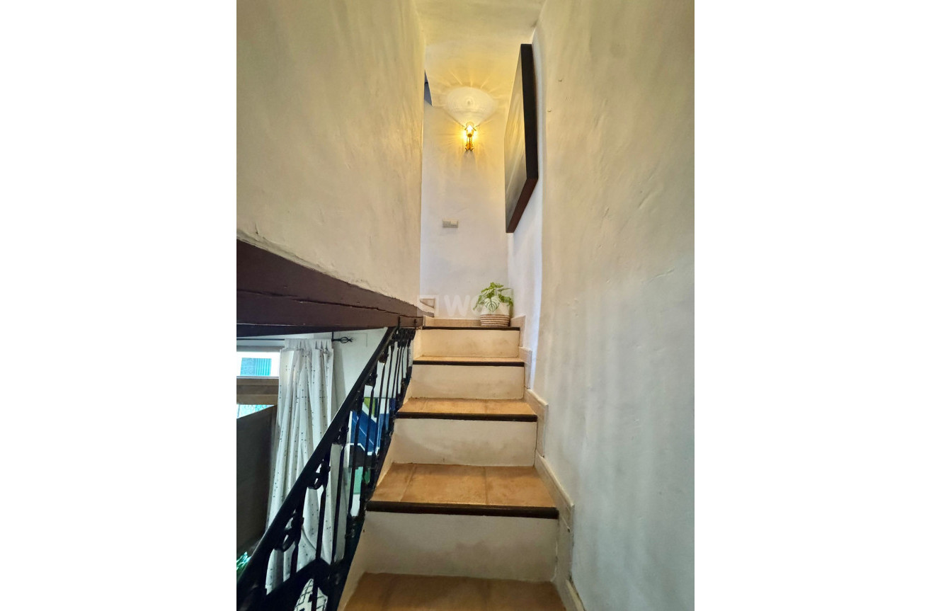 Odsprzedaż - Kamienica - Finestrat - Costa Blanca