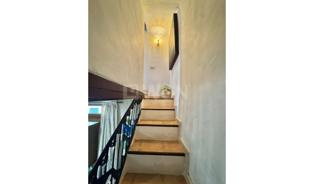 Odsprzedaż - Kamienica - Finestrat - Costa Blanca