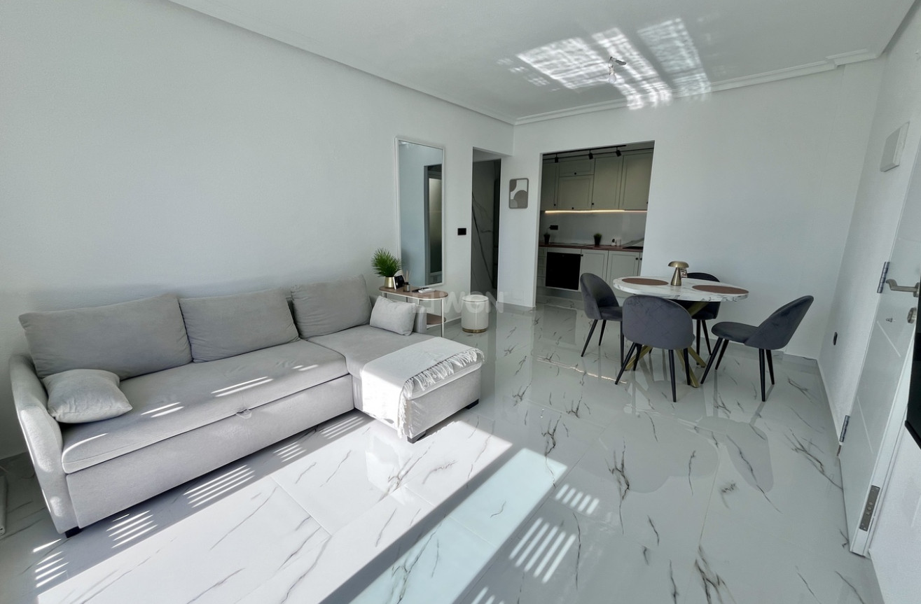 Resale - Penthouse - Playa Flamenca - Costa Blanca