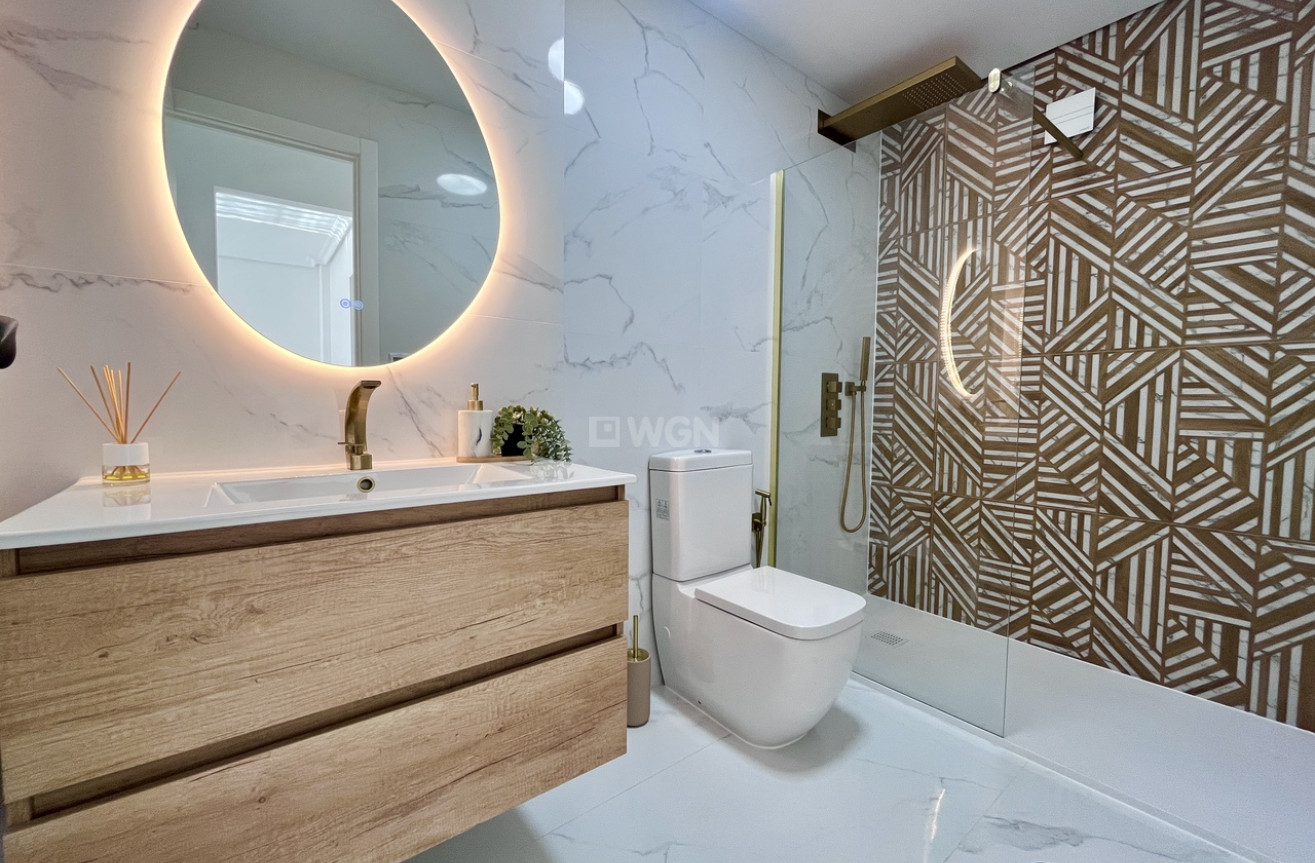 Resale - Penthouse - Playa Flamenca - Costa Blanca