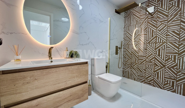 Resale - Penthouse - Playa Flamenca - Costa Blanca