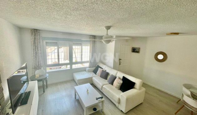 Reventa - Adosado - Aquilas