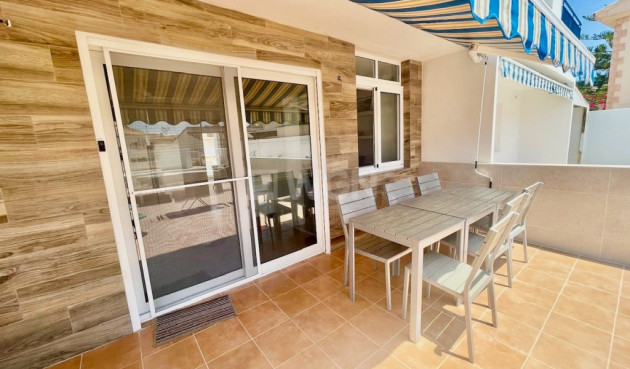 Reventa - Adosado - Aquilas