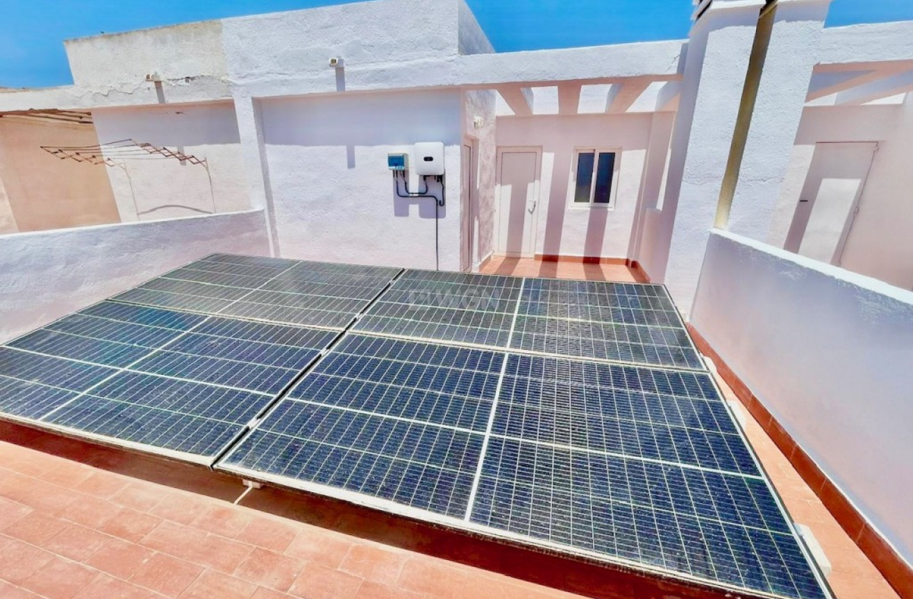 Reventa - Adosado - Aquilas