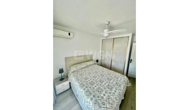 Reventa - Adosado - Aquilas