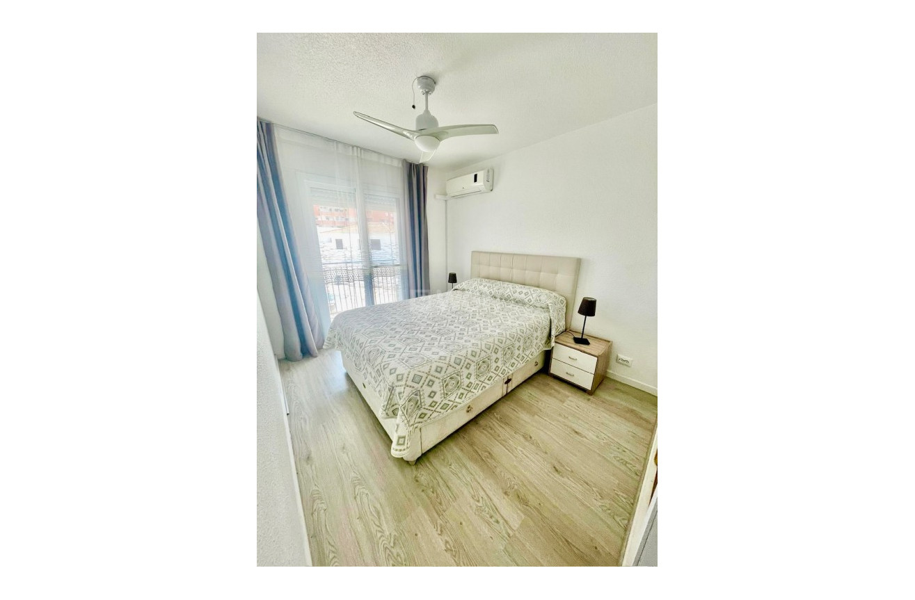 Reventa - Adosado - Aquilas