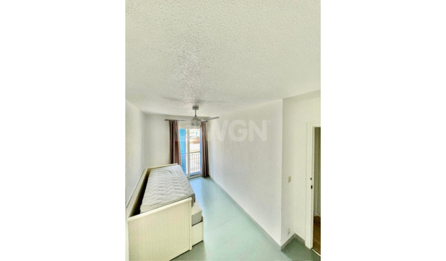 Reventa - Adosado - Aquilas