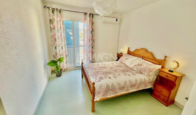 Reventa - Adosado - Aquilas