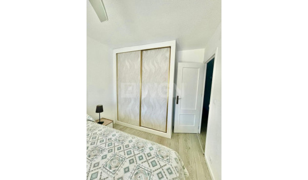 Reventa - Adosado - Aquilas