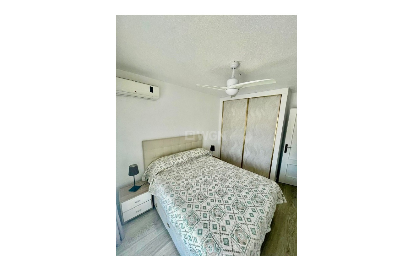 Reventa - Adosado - Aquilas