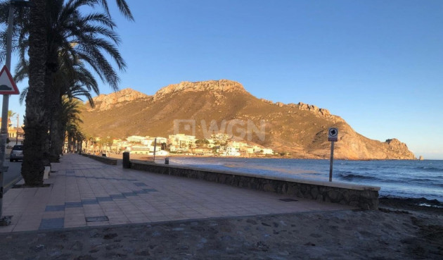 Reventa - Adosado - Aquilas