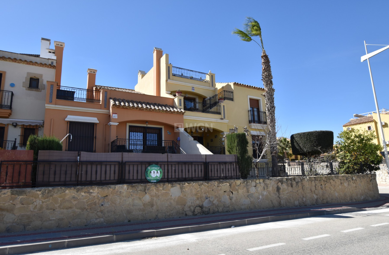 Odsprzedaż - Kamienica - Algorfa - Inland