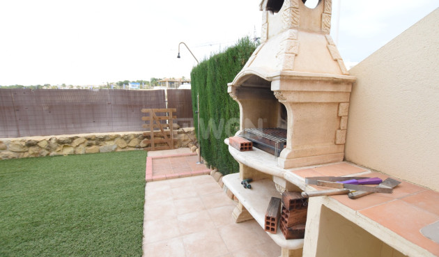 Odsprzedaż - Kamienica - Algorfa - Inland