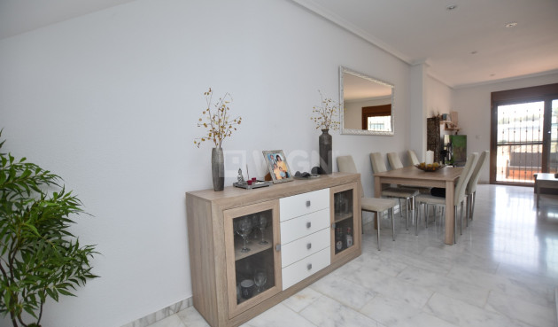 Odsprzedaż - Kamienica - Algorfa - Inland