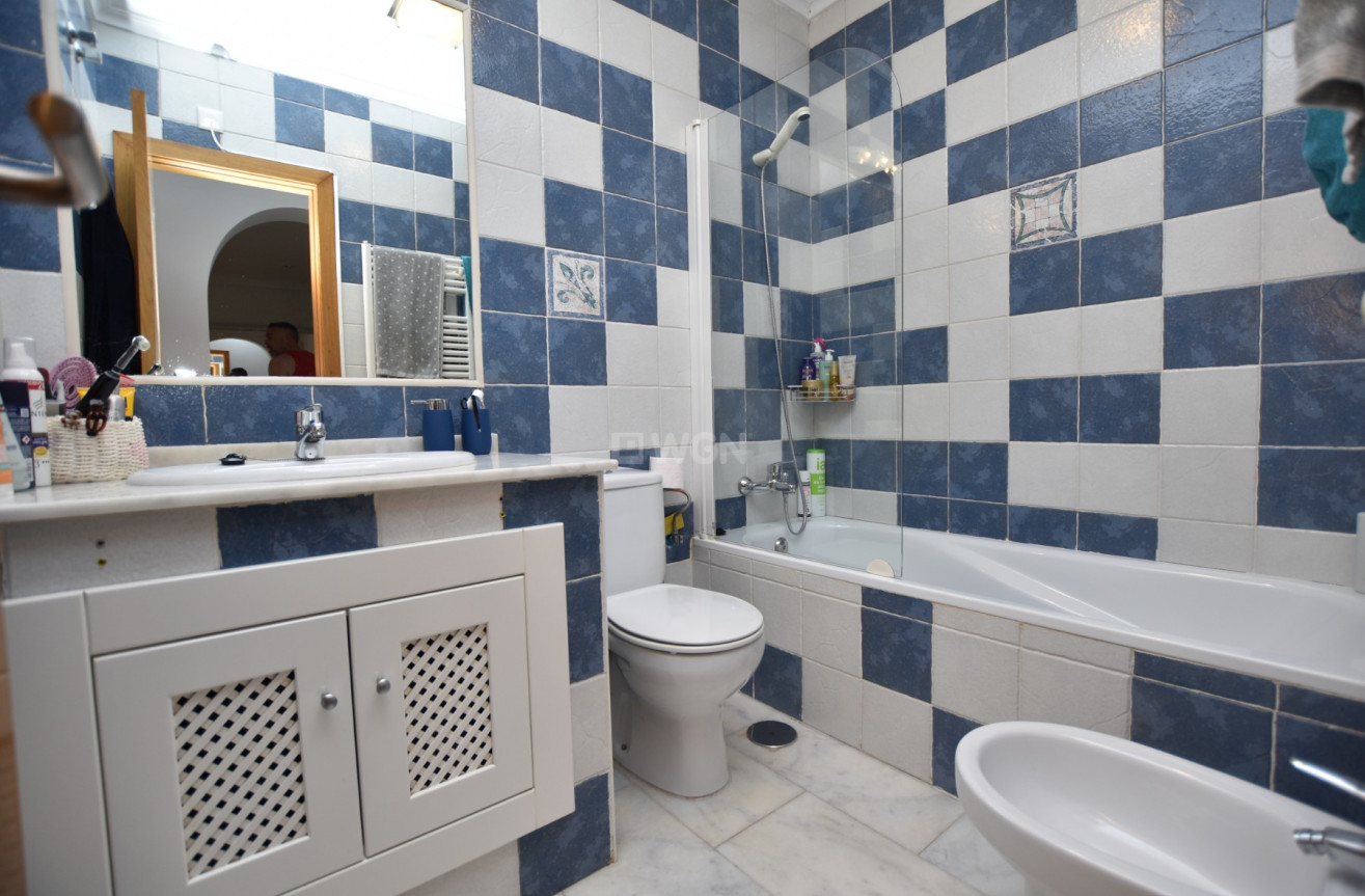 Odsprzedaż - Kamienica - Algorfa - Inland