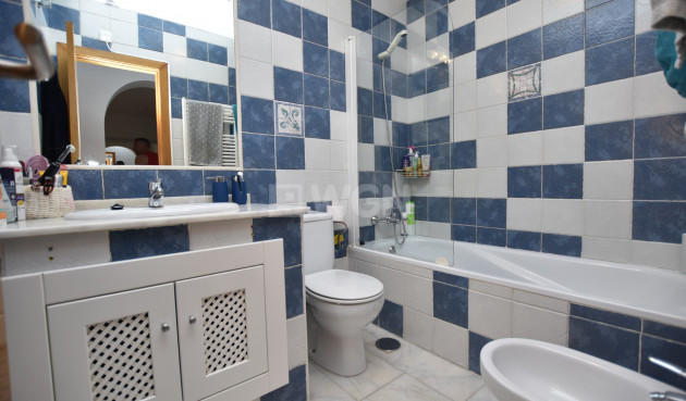 Odsprzedaż - Kamienica - Algorfa - Inland